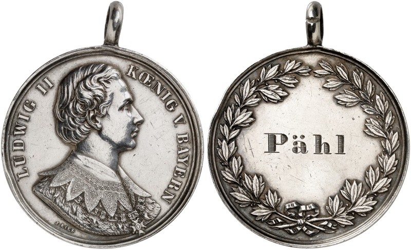 BAYERN. Ludwig II., 1864-1886. 
Tragbare Silbermedaille o. J. (von J. Ries, 41,...