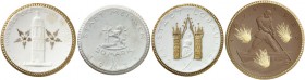 Lot von 37 Stück: Diverse Keramik- , Porzellanmünzen und Medaillen in verschiedenen Dekoren.
Preisliste Meissen 1921, 2 Originaletuis, meist vz