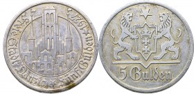 Wolne Miasto Gdańsk, 5 guldenów 1927
 Rzadszy rocznik 5 Guldów WMG w atrakcyjnym stanie zachowania. Widoczne ślady dawnej kąpieli w jakimś płynie, je...