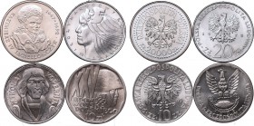 Set of 4 coins from PRL
Zestaw 4 monet PRL
 Mennicze monety okolicznościowe z ładnym, świeżym połyskiem menniczym oraz z nieruszonym detalem.

Gra...