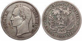 Venezuela, Bolivar 1935
Wenezuela, Boliwar 1935
 Obiegowy egzemplarz. Patyna, nalot, uderzenie za popiersiem. Srebro .835, waga 24,86 g. 

Grade: ...