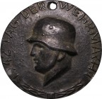 III Reich, Medal day of Wehrmacht 1942
III Rzesza, Medal dzień Wehrmachtu 1942
 Piękny egzemplarz. Cynk, średnica 6,8 cm, waga 86,3 g. 

Grade: AU...
