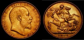 Sovereign 1904 Marsh 176 NEF, the obverse with some contact marks, in a Royal Mint box (box originally for a Proof One Pound)