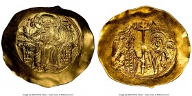 John II Comnenus (AD 1118-1143). AV hyperpyron (29mm, 4.40 gm, 6h). NGC MS 5/5 - 3/5, edge crimps. Thessalonica, AD 1118-1122. Christ, nimbate, seated...