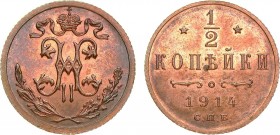 1/2 копейки 1914 года. СПБ. In holder NGC PF 64 RB.

 Медь. Уздеников 3946. Биткин 274. Казаков 471(R). Brekke 274, 25. PF 64 RB. 
 
 Привлекатель...