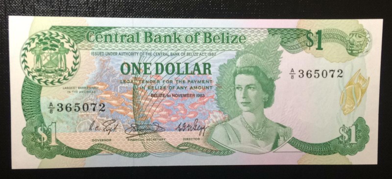 Belize, 1 Dollar, 1983, UNC,p46a
30621
Serial Number: A/8 365072
Estimate: 40...