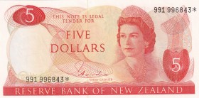 New Zealand, 5 Dollars, 1977, UNC,p165dr, REPLACEMENT
Sign: Hardie
Serial Number: 991 996843*
Estimate: 100 - 200 USD