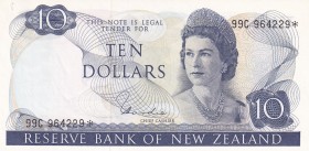 New Zealand, 10 Dollars, 1977, UNC,p166dr, REPLACEMENT
Sign: Hardie
Serial Number: 99C 964229*
Estimate: 75 - 150 USD