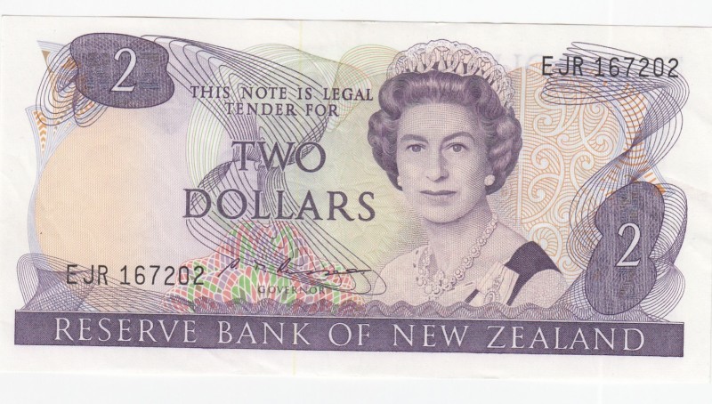 New Zealand, 2 Dollars, 1981/1985, XF (+),p170b
Portrait of Queen Elizabeth II...