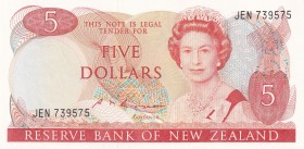 New Zealand, 5 Dollars, 1985, UNC,p171b
Sign: Russall
Serial Number: JEN 739575
Estimate: 40 - 80 USD