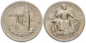 Half Dollar 1935, Philadelphia, Exposition de San Diego, AG 12.5 g.
Conservation : FDC