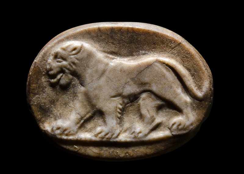 A roman agate cameo. Lioness. 
2nd - 3rd century A.D.
11 x 15 x 3 mm

The an...