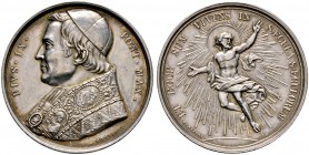 Italien-Kirchenstaat (Vatikan). Pius IX. 1846-1878 
Silbermedaille o.J. (1846/60) von Montagny. Brustbild in Pluviale mit Pileolus und Calotta nach l...