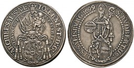 Salzburg, Erzbistum. Johann Ernst von Thun und Hohenstein 1687-1709 
Taler 1699 (aus 1698 im Stempel geändert). Zöttl 2171, Probszt 1805, Dav. 3510. ...
