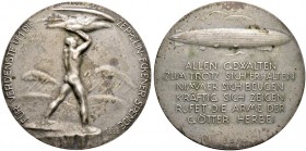 Luftfahrt. 
Versilberte Bronzegussmedaille 1925 von C. Stock (bei WMF-Geislingen). Prämie für Verdienste um die "Zeppelin-Eckener-Spende". Nackter Jü...