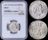 NETHERLANDS: 1 Gulden (1957) in silver (0,720). Obv: Head of Juliana. Rev: Crowned arms divide date. Inside slab by NGC "MS 62". (KM 184).