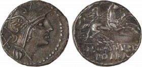 Junia, denier, Rome, 91 av. J.-C.
A/Anépigraphe
Tête casquée de Roma à droite ; derrière, lettre de contrôle
R/A l'exergue, D SILANVS L F/ ROMA
La...
