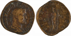 Maximin Ier le Thrace, sesterce, Rome, 235-236
A/MAXIMINVS PIVS AVG GERM
Buste lauré à droite, drapé et cuirassé, vu de trois quarts en arrière
R/F...