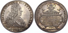 German States Saxony Thaler 1729
Sachsen-Saalfeld Herzogtum, Johann Ernst VIII 1680-1729 Taler 1729, on his death. Silver, UNC, full mint luster. Dav...