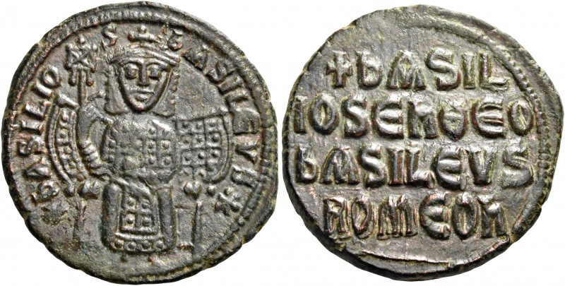 Basil I the Macedonian, 867-886. Follis (Bronze, 25 mm, 9.09 g), Constantinople,...