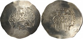 Manuel I Comnenus, 1143-1180. Aspron Trachy (Electrum, 31.5 mm, 4.25 g, 7 h), First coinage, Constantinople, 1143-1152 (?). IC XC / O EMMANOYHΛ (acros...