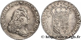 LOUIS XIV "THE SUN KING"
Type : Quart d'écu de Flandre 
Date : 1686 
Mint name / Town : Lille 
Quantity minted : 348156 
Metal : silver 
Millesimal fi...