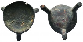 Byzantine Tripod Bronze incense Burner!

Condition: Very Fine

Weight: 28.90 gr
Diameter: 45 mm