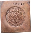 Württemberg Wilhelm II. 1891-1918 5 Mark 1910 F Probe: Abschlag der Adlerseite auf besonders großer Kupferplatte, zusätzlich PRO 22 eingestempelt. J. ...