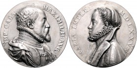 RDR - Österreich Maximilian II. 1564-1576 Lot o.J. von 2 einseitigen Silberhohlgussmedaillen (v. Antonio Abondio) mit seinem Brustbild und dem seiner ...