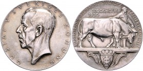 Schweden Gustav V. 1907-1950 Lot o.J. von 2 Preismedaillen der 23. Landwirtschaftsausstellung in Stockholm 1930 (v. E. Lindberg), 1x in Silber i.Rd: S...