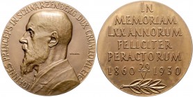 Tschechoslowakei Erste Republik 1918-1938 Bronzemedaille 1930 (v. Spaniel) auf den 70. Geburtstag des Fürsten Johann II. zu Schwarzenberg 
75,9mm 160...