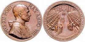 Vatikan Pius XII. 1939-1958 Bronzemedaille 1946 (v. Mistruzzi) auf das Konsistorium Rinaldi 140. Cusumano/Modesti 56. 
43,8mm 32,0g vz+