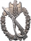 - Militaria, Orden und Ehrenzeichen Abzeichen o.J. Infanterie-Sturmabzeichen in Silber, mit Herstellermarke: FZ4 OEK 3890. 
massive Anfertigung ss-vz