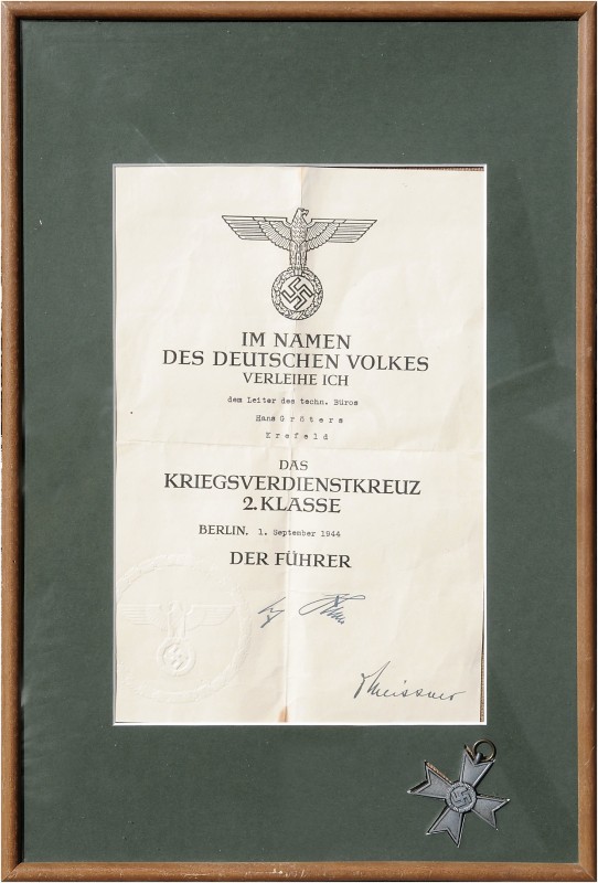 - Militaria, Orden und Ehrenzeichen Kriegsverdienstkreuz 1944 2. Klasse, mit Öse...
