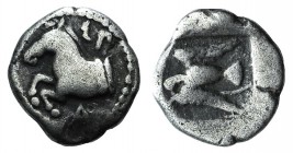Kings of Thrace, Sparadokos (c. 464-444 BC). AR Diobol (11mm, 1.18g, 6h). Forepart of horse l. R/ Eagle flying l., holding serpent in beak. Peter p/ 6...
