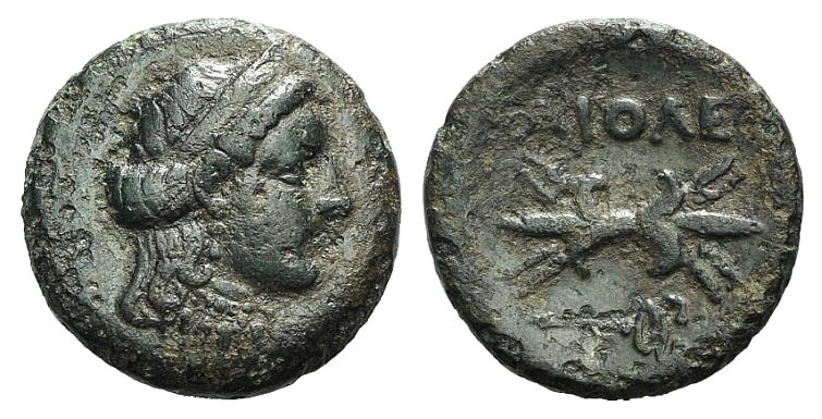 Lesbos Koinon, Methymna, c. 330-280 BC. Æ (16mm, 3.37g, 12h). Female head r., we...