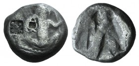 Achaemenid Kings of Persia, c. 455-420 BC. AR Siglos (14mm, 5.07g). Persian king or hero r., in kneeling-running stance, holding bow and dagger, quive...
