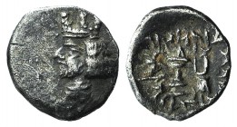 Kings of Persis, Darios (Darev) II (mid 1st century BC). AR Obol (10mm, 0.60g, 7h). Bearded bust l., wearing diadem and Parthian-style tiara with cres...