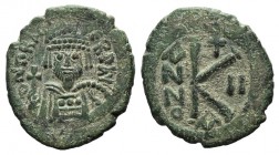 Heraclius (610-641). Æ 20 Nummi (23mm, 5.03g, 6h). Cyzicus, year 2 (611/2). Crowned bust facing, holding cross and shield. R/ Large K; cross above, da...