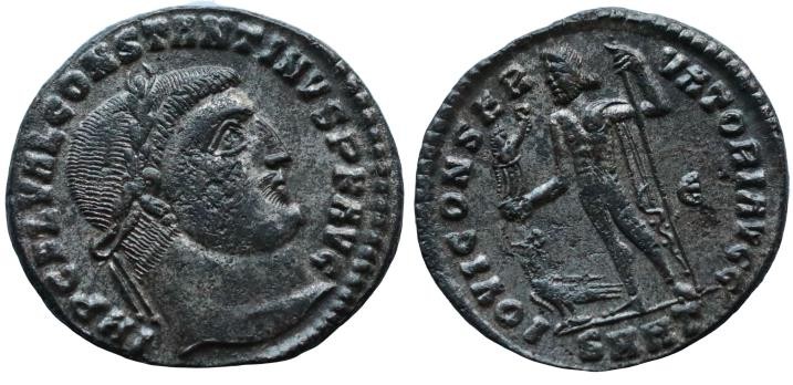 Constantine I, 307/310-337. Follis (Bronze, 23 mm, 3,6 g, 7 h), Heraclea, early ...