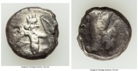 ACHAEMENID PERSIA. Xerxes II-Artaxerxes II (ca. 5th-4th centuries BC). AR siglos (16mm, 5,37 gm). VF. Ca. 400-340 BC. Persian Great King in kneeling-r...