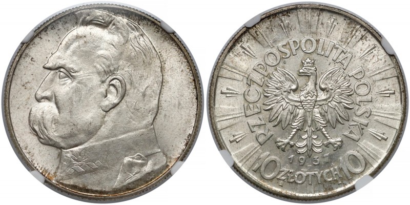 Piłsudski 10 złotych 1937
 Rzadszy rocznik. 
Reference: Chałupski 2.32.4.a, Pa...