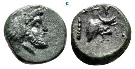 Ionia. Erythrai  400-370 BC. Bronze Æ