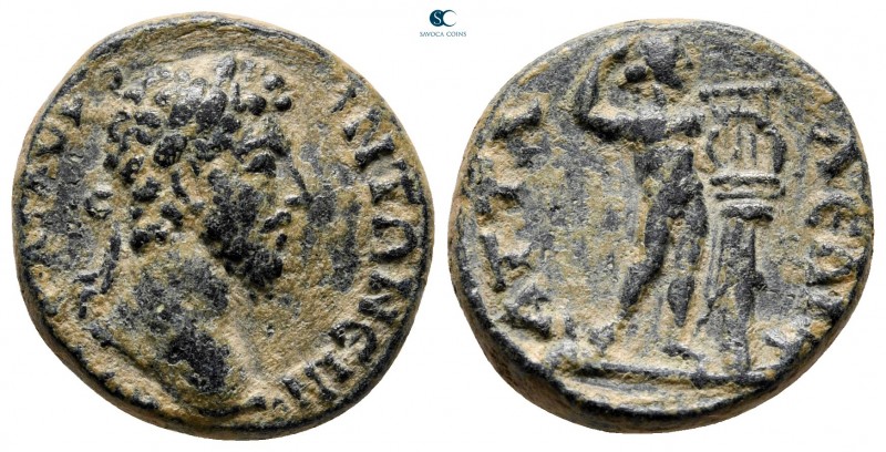 Pamphylia. Attaleia. Marcus Aurelius AD 161-180. 
Bronze Æ

20 mm., 7,11 g.
...