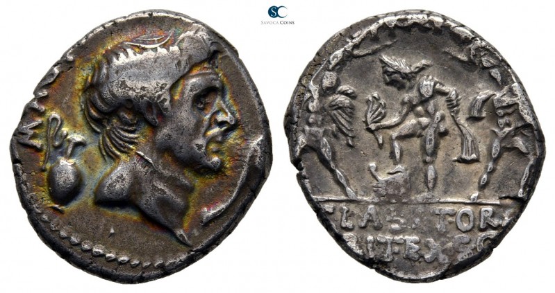 Sextus Pompey Magnus 43-36 BC. Uncertain mint in Sicily
Denarius AR

19 mm., ...