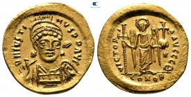 Justin I AD 518-527. Struck AD 518-519. Constantinople. 9th officina. Solidus AV