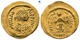 Maurice Tiberius AD 582-602. Constantinople. Semissis AV