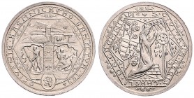 CZECHOSLOVAKIA&nbsp;
Silver pattern coin Revival of Kremnitz´ mining, 1934, 10g, Kremnica. A. Hám, 30 mm, Ag 987/1000, MCH CSR1-MED9&nbsp;

about U...