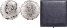CZECHOSLOVAKIA&nbsp;
Silver medal O. Španiel To Commemorate his 70th birthday, 1951, 96,3g, Kremnica. M. Uchytilová-Kučová, 60 mm, Ag 987/1000&nbsp;...