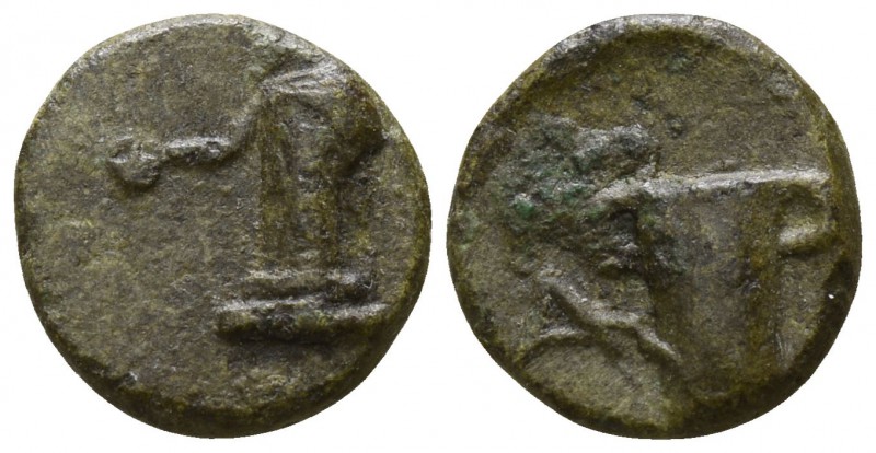 Kings of Thrace. Uncertain mint. Uncertain king circa 400-300 BC.
Bronze Æ

1...